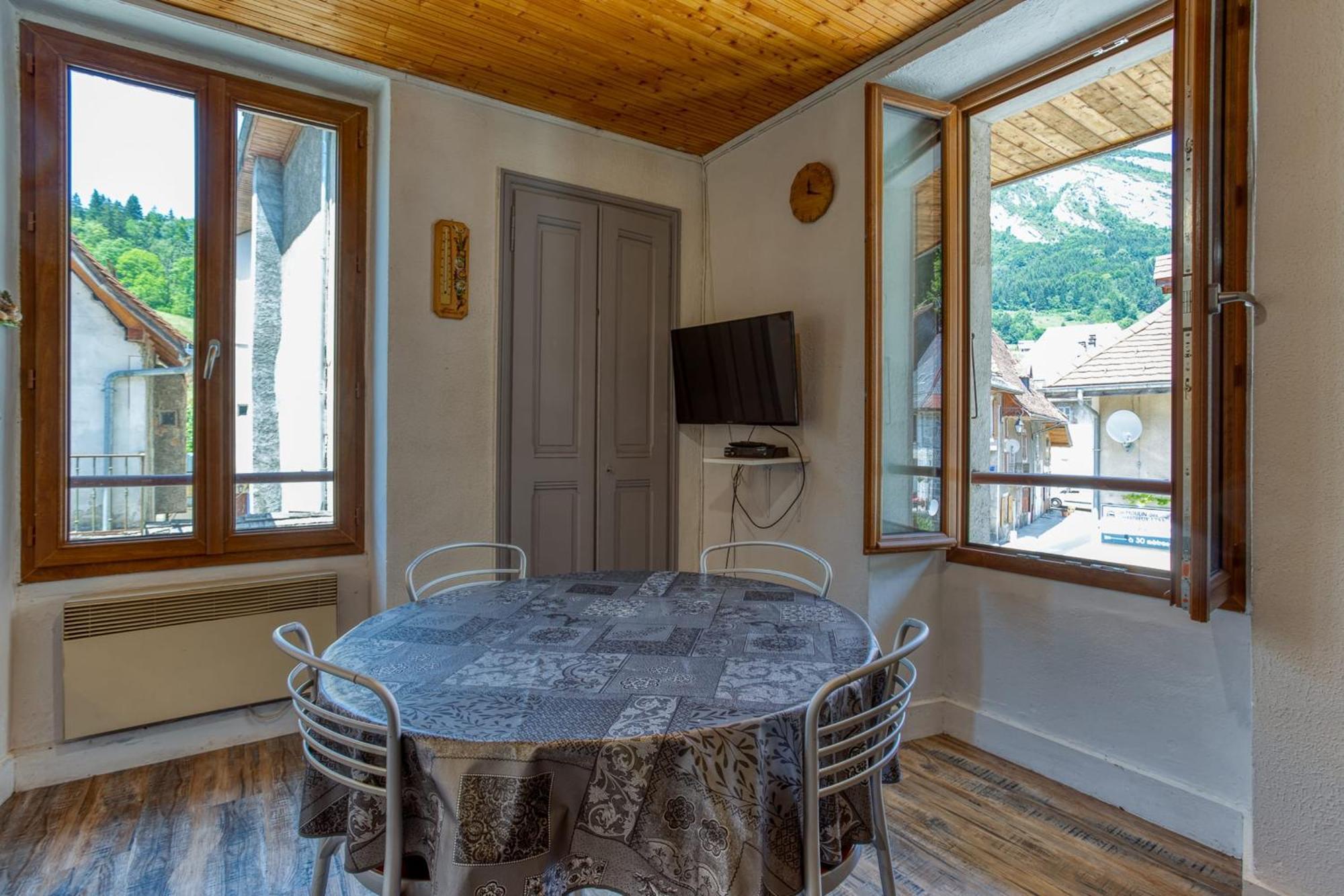 Maison De Village A St Pierre D'Entremont Saint-Pierre-dʼEntremont Eksteriør billede